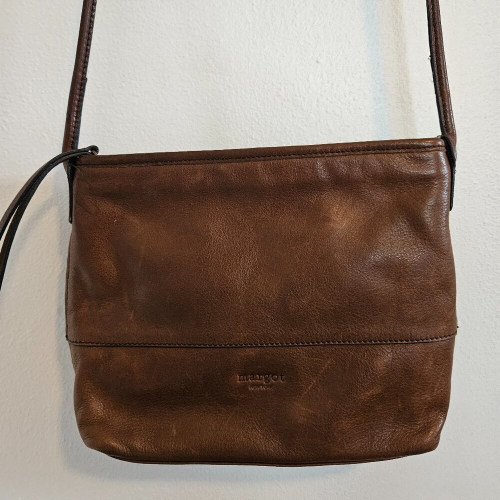 Leather cross body purse